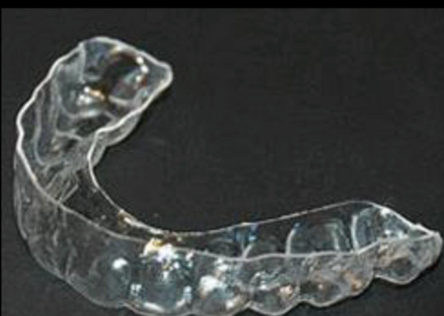 <p>easy to wear</p><p>cheap</p><p>can crack</p><p>can deepen bite</p>