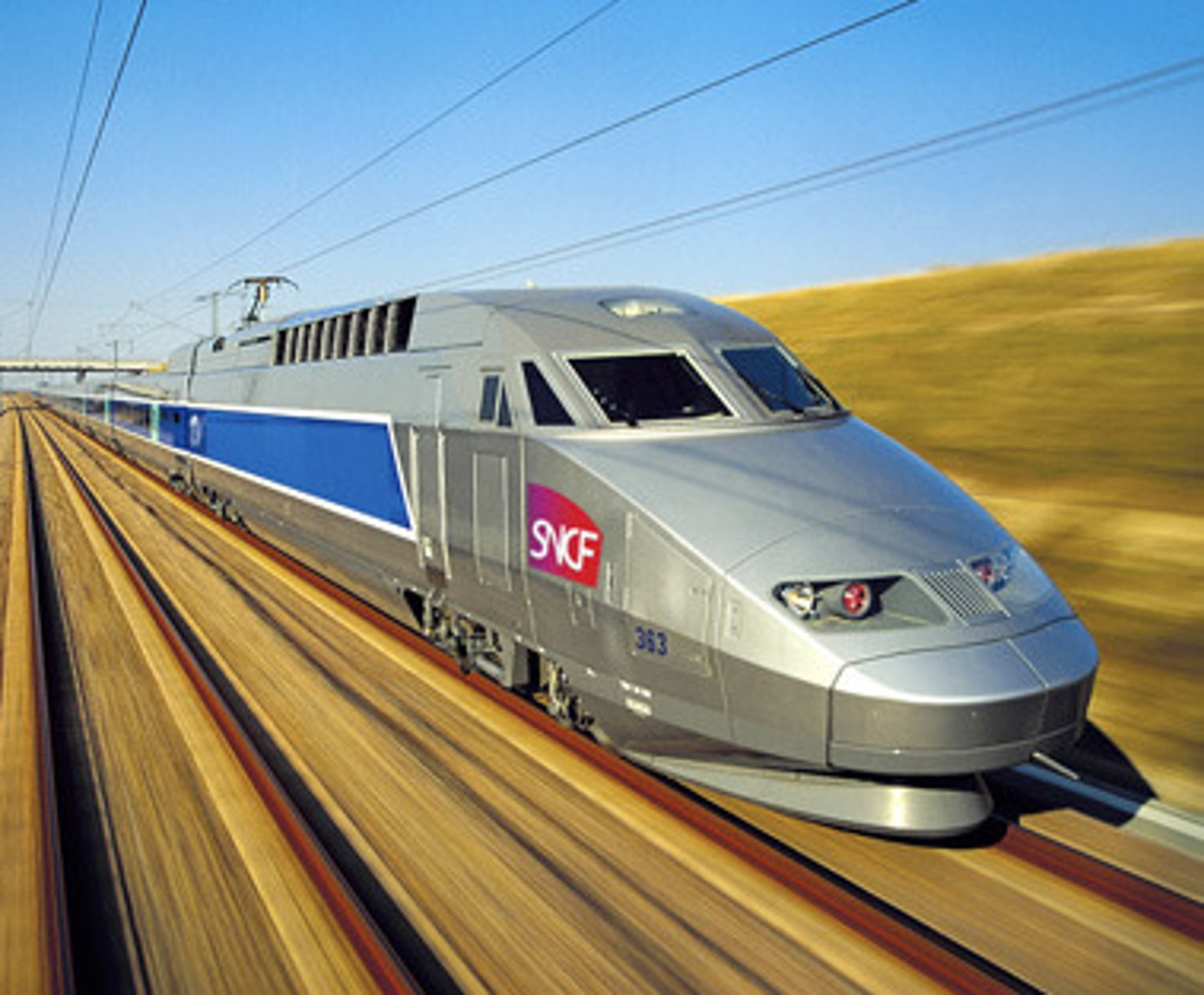 <p>high speed train</p>