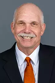 <p>Duane Akina</p>