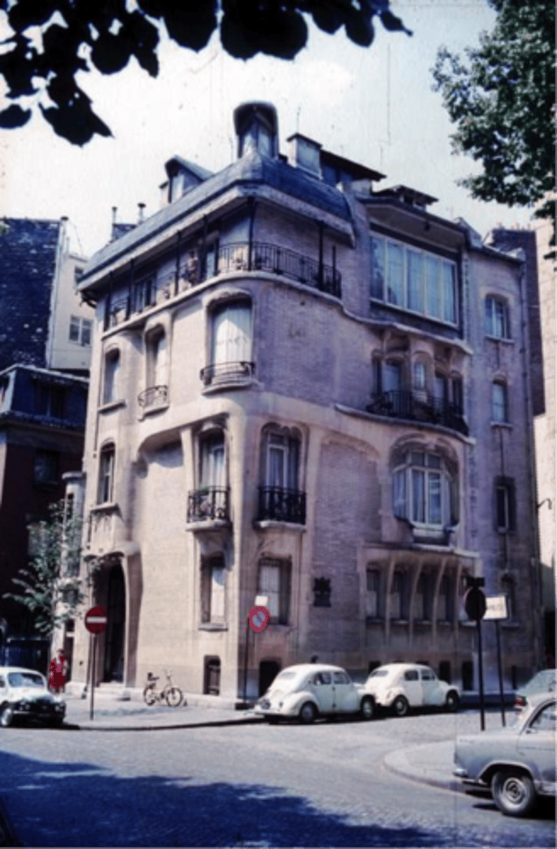 <p>Guimard, Hector</p><p>(Art Noveau)</p>