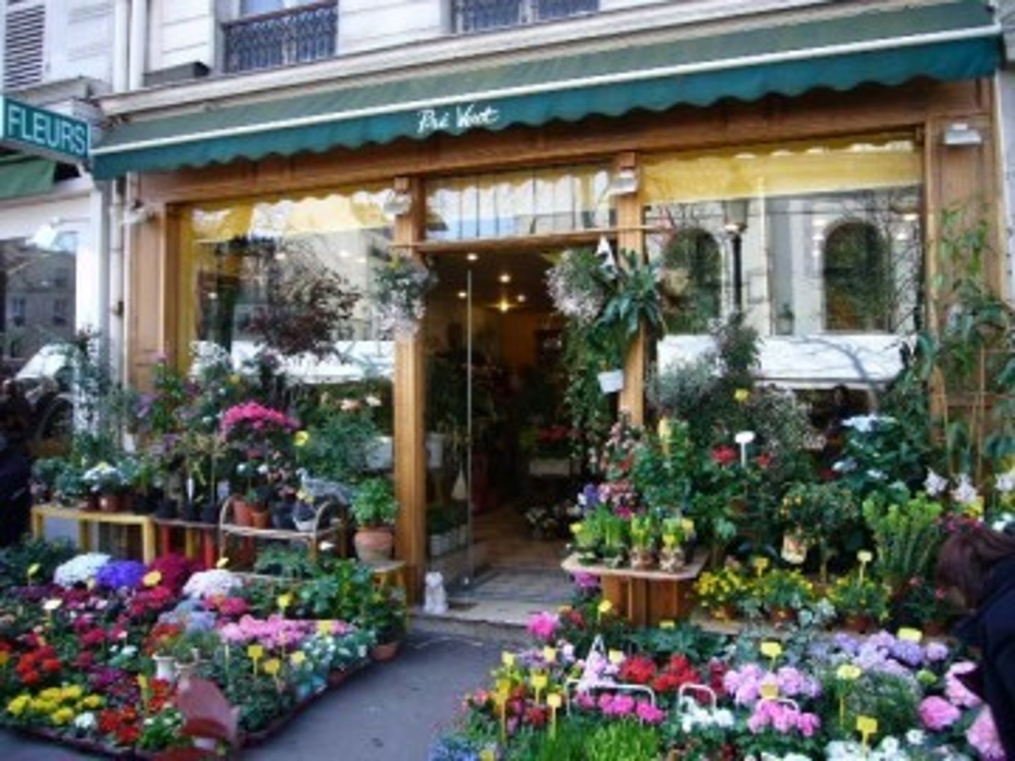 <p>le/ la fleuriste</p>