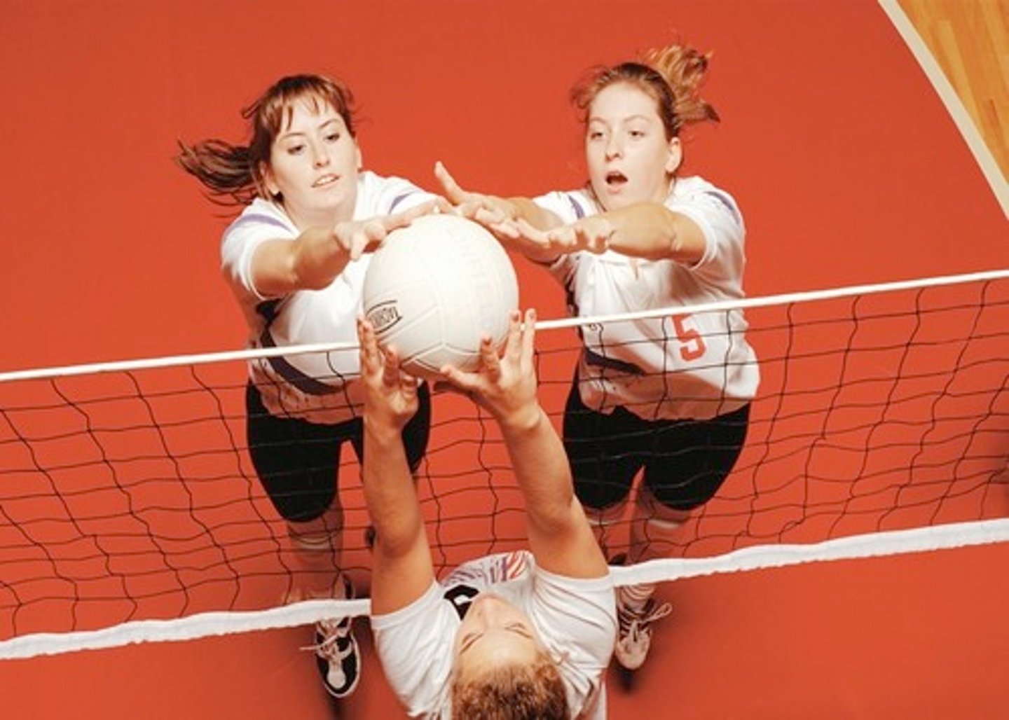 <p>to play volleyball</p>
