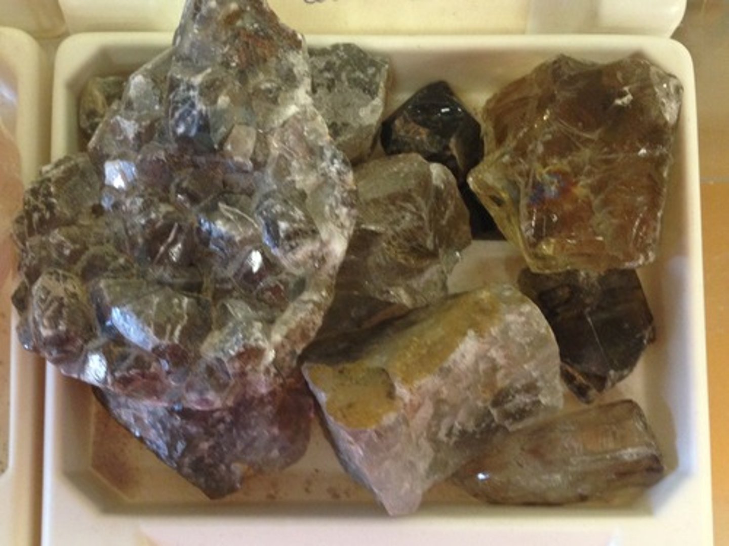 <p>Mineral<br>Color: Smokey<br>Streak: Colorless<br>Luster: Vitreous<br>Cleavage: None<br>Hardness: 7<br>Specific Gravity: 2.6-2.7</p>