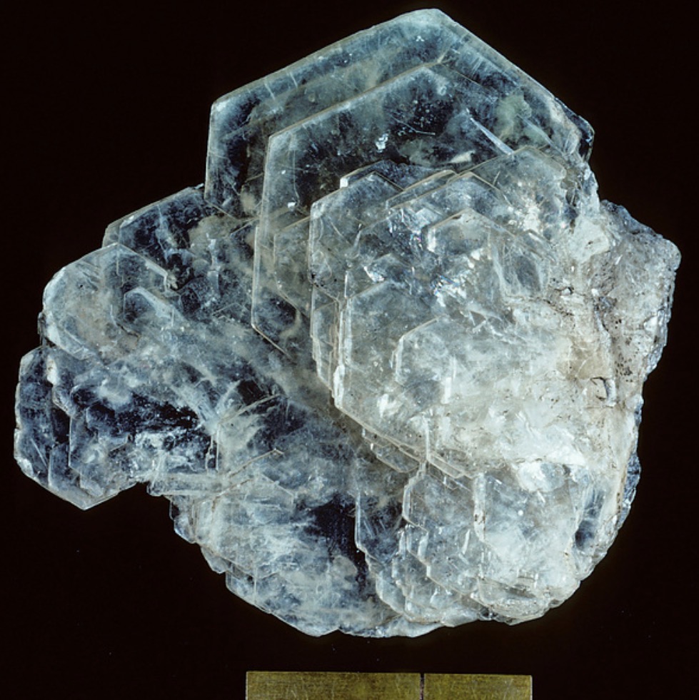 <p>Brucite</p>