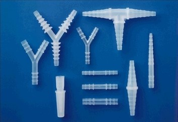 <p>Medical simulation devices that facilitate the attachment of various tubing during procedures involving fluid transfer or drainage. </p>