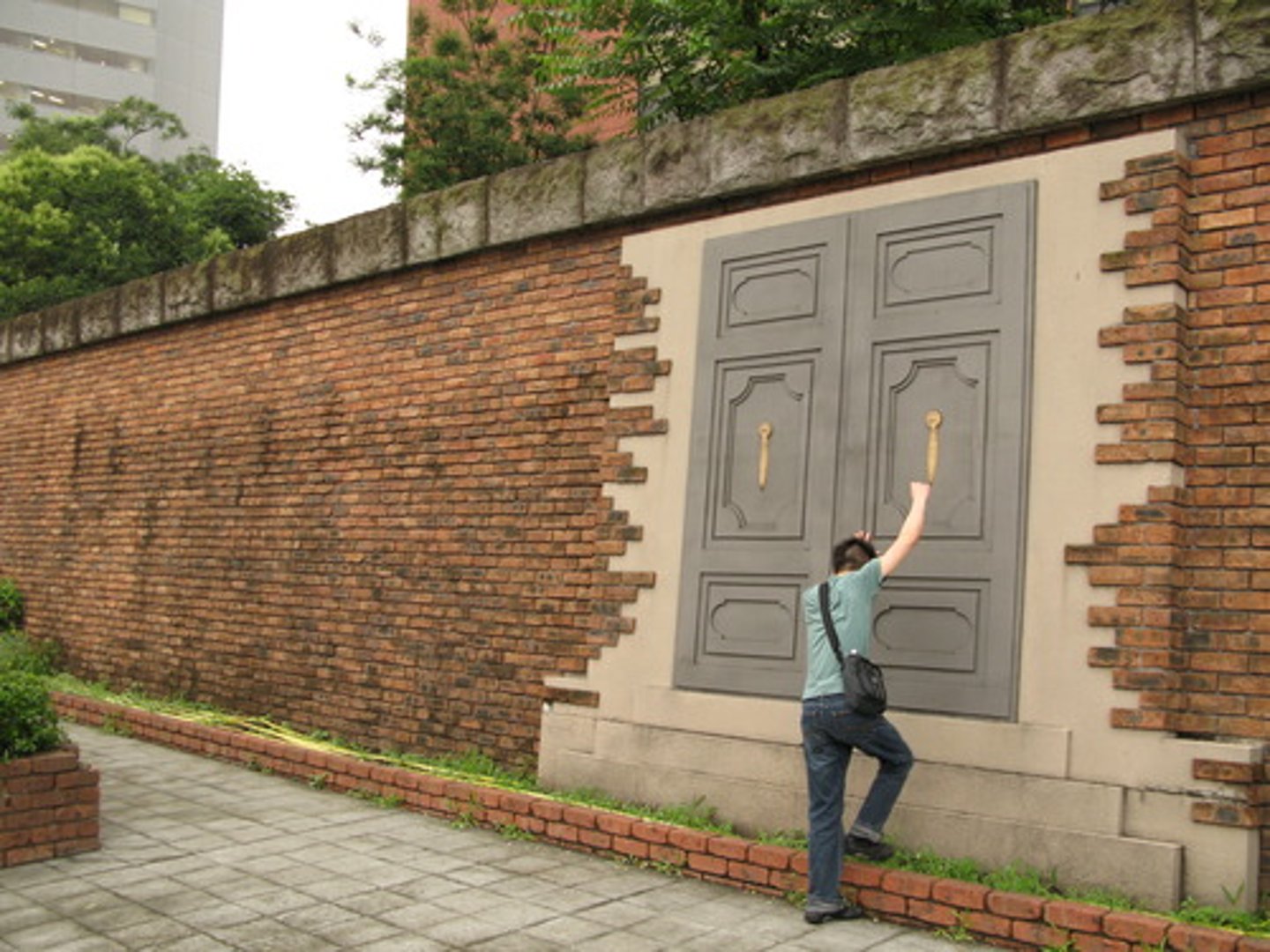 <p>not allowing fluid to pass through; unaffected by.</p>