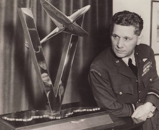 <p>Karel Janoušek </p>