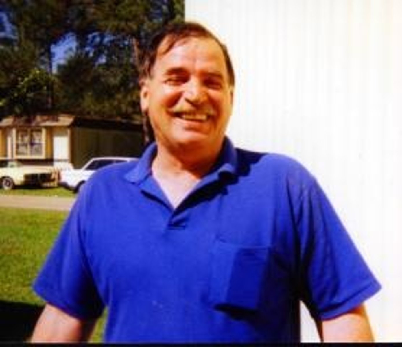 <p>uncle</p>