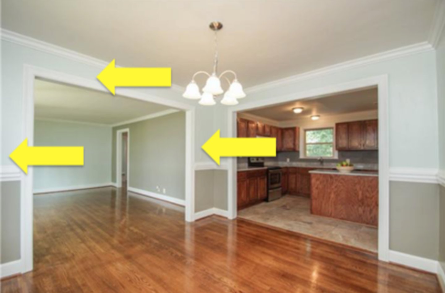 <p>/ˈləʊd ˌbeərɪŋ wɔːl/ tường chịu lực Load-bearing walls can't be removed.</p>