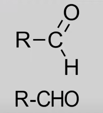 <p>Carbonyl group (C=O) bonded to H.</p><p>General formula: C<sub>n</sub>H<sub>2n</sub>O.</p><p>Reactions: Oxidation to acids, Reduction to primary alcohols (HL only).</p>
