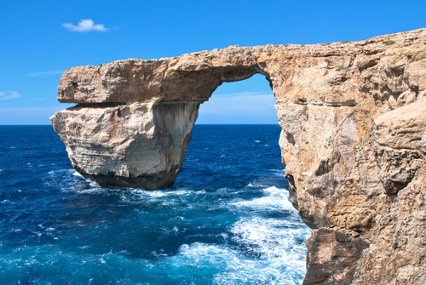 <p>arches formed when waves cut all the way through sea cliffs.</p>