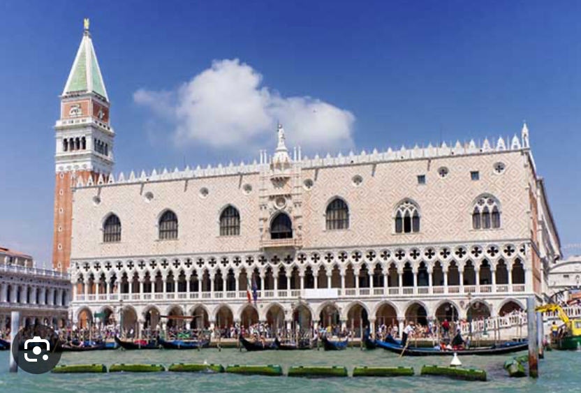 <p>What is the title of this building, where is it, and which era is it from?</p>
