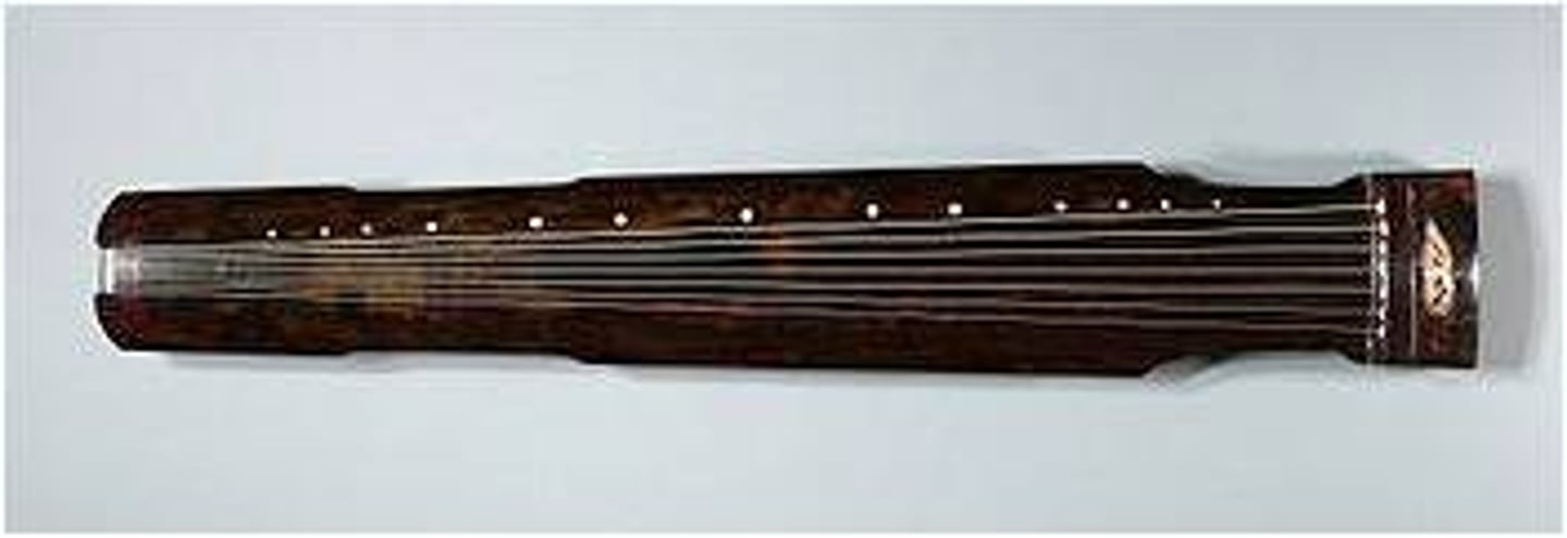 <p>seven-string Chinese zither</p>