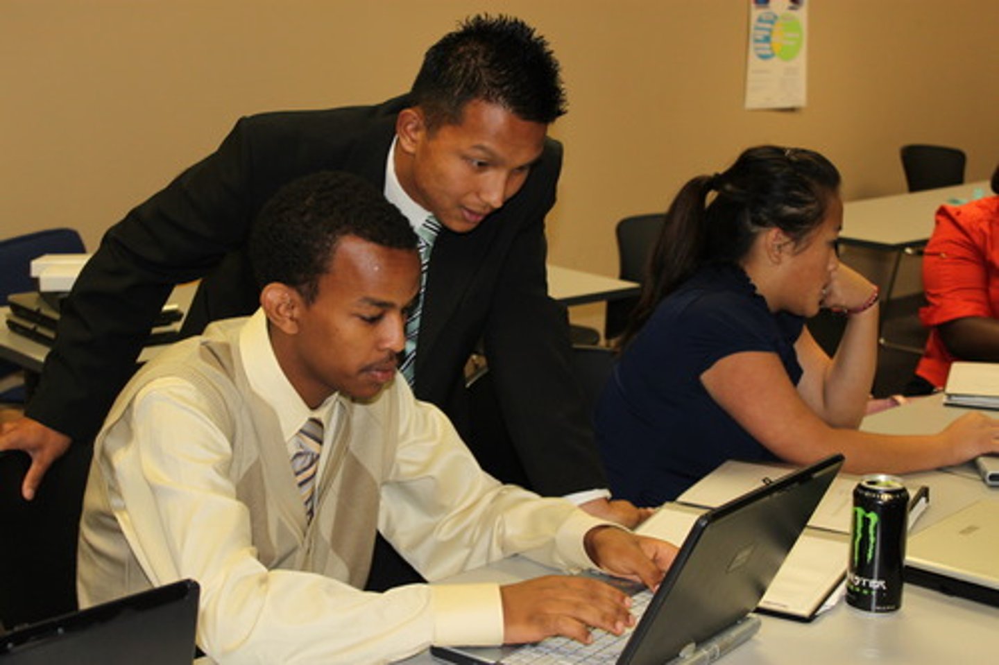 <p>[ɪkˈspɪə.ri.əns] trải nghiệm</p>