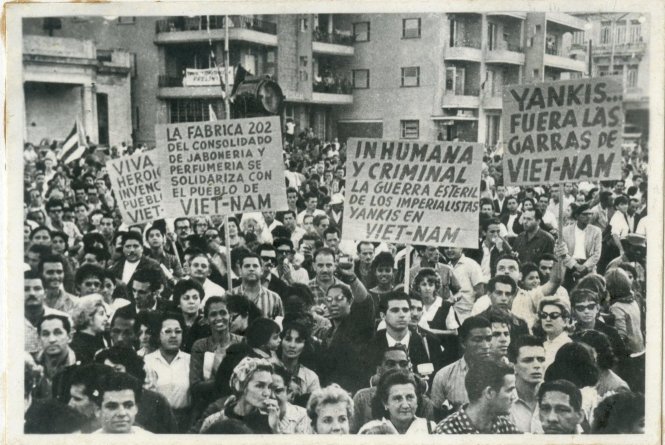 <p>Support</p>