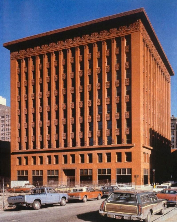 <p>Who designed the Wainwright Building?</p>