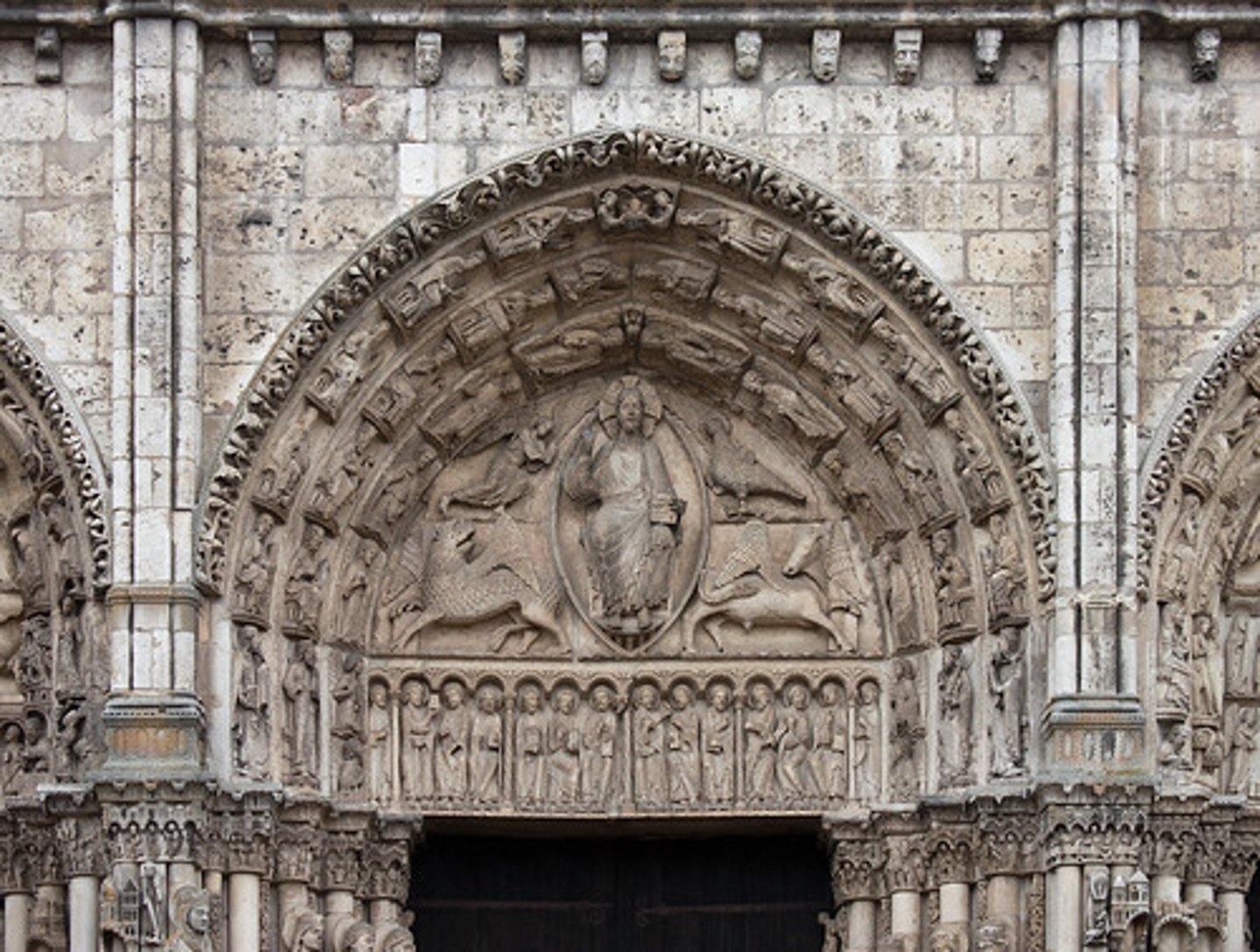 <p>location of sculpture in the LUNETTE ABOVE THE DOOR was ornamented with complex iconography</p>