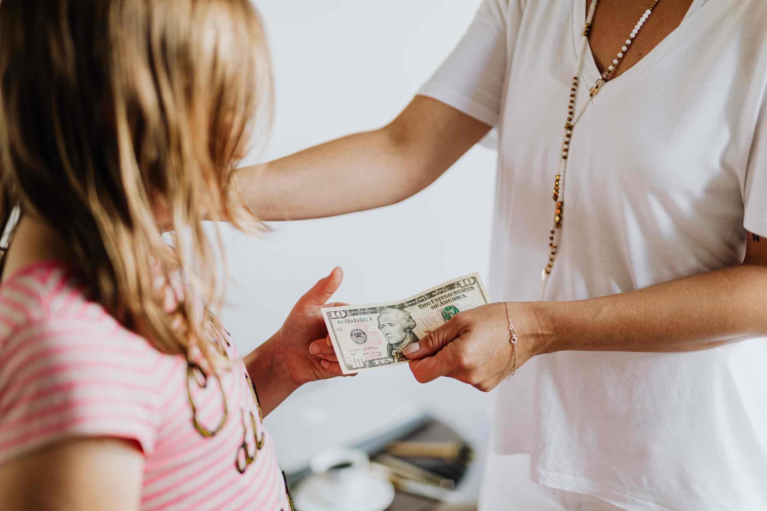 <p>Pocket money</p>