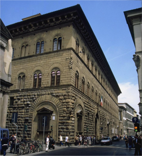 <p>Originally had large arch openings where the windows are now and people would do banking business on the first floor. Stone work at each level is different: first floor has irregular stones (russification), second floor has more regular bricks but cement layers are set back a bit, leading to shadows, third floor has smooth blocks and the mortar is flush with the bricks, leading to it being completely smooth. At the top, there are small protruding blocks carved out with coffers that have rosettes in them. Inner courtyard was used for entertaining people and holding events, courtyard itself is very geometric, square w/ three arches on each side, frieze with Medici coat of arms, Corinthian columns.&nbsp;</p>