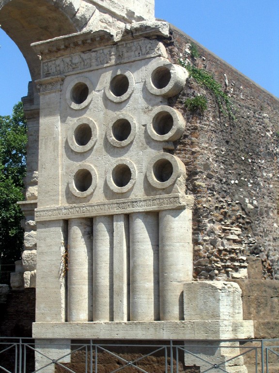 <p>Tomb of M. Vergilius Eurysaces </p>