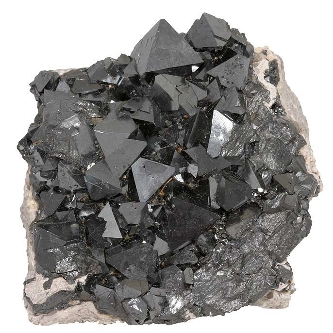 <p>Quel minéral noir (oxyde), naturellement magnétique et riche en fer, est l’un des principaux minerais utilisés pour extraire ce métal, et que certaines espèces vivantes semblent synthétiser pour s’orienter dans l’espace ?</p>