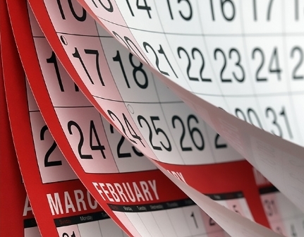 <p>Monday, Tuesday, Wednesday, Thursday and Friday are <strong>weekdays</strong>.</p><p><span>|ˈwiːkdeɪ|</span></p><p><span>Будний день</span></p>