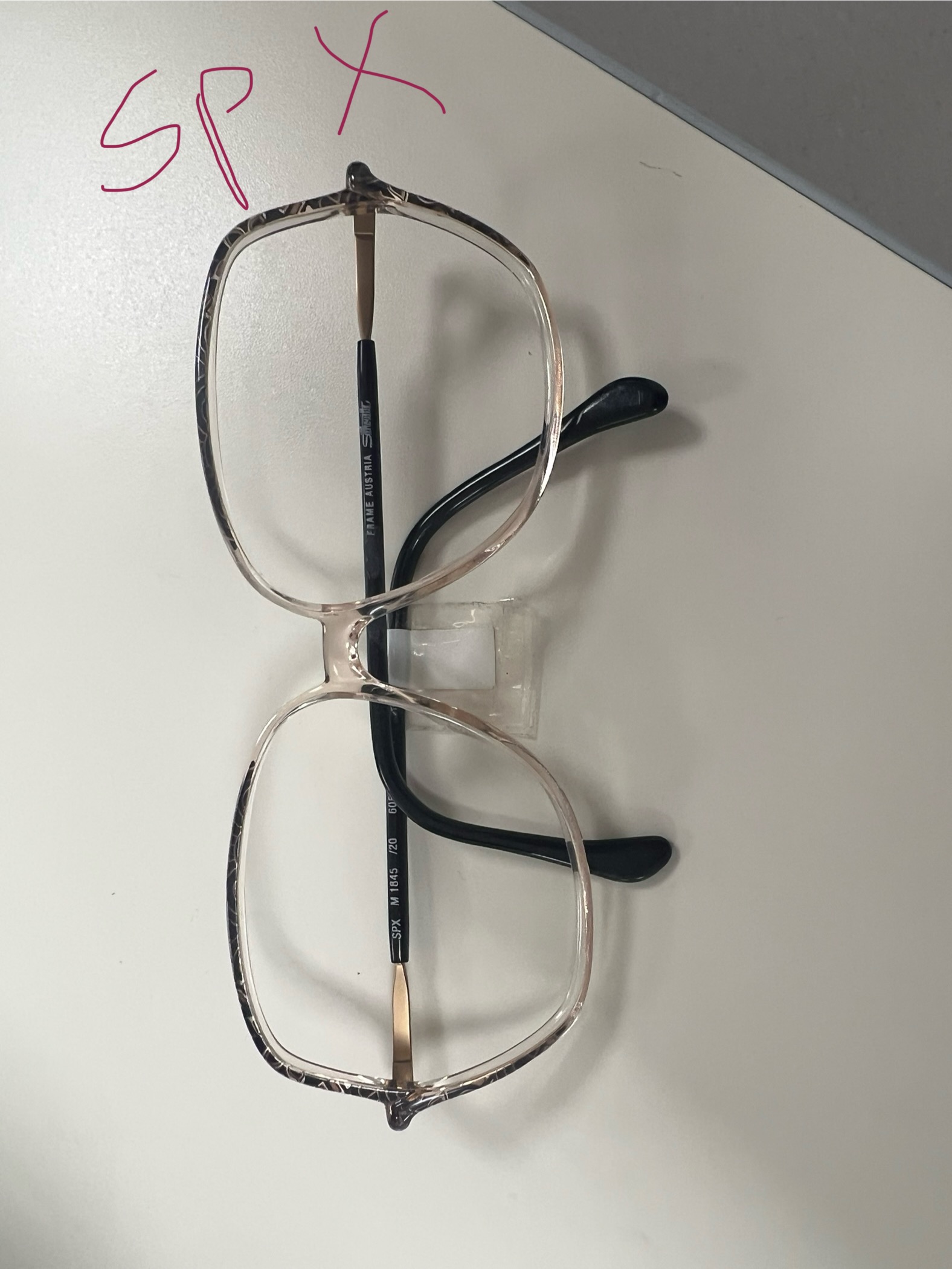 <p>ultra light but very strong</p><p>very elastic- can squish -impact resistant</p><p>injection moulded</p><p>worn by queen</p><p>superpolyamide- nylon based</p><p></p>