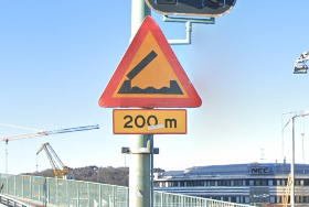 <p>Speed limit sign only seen in 3 countries</p>