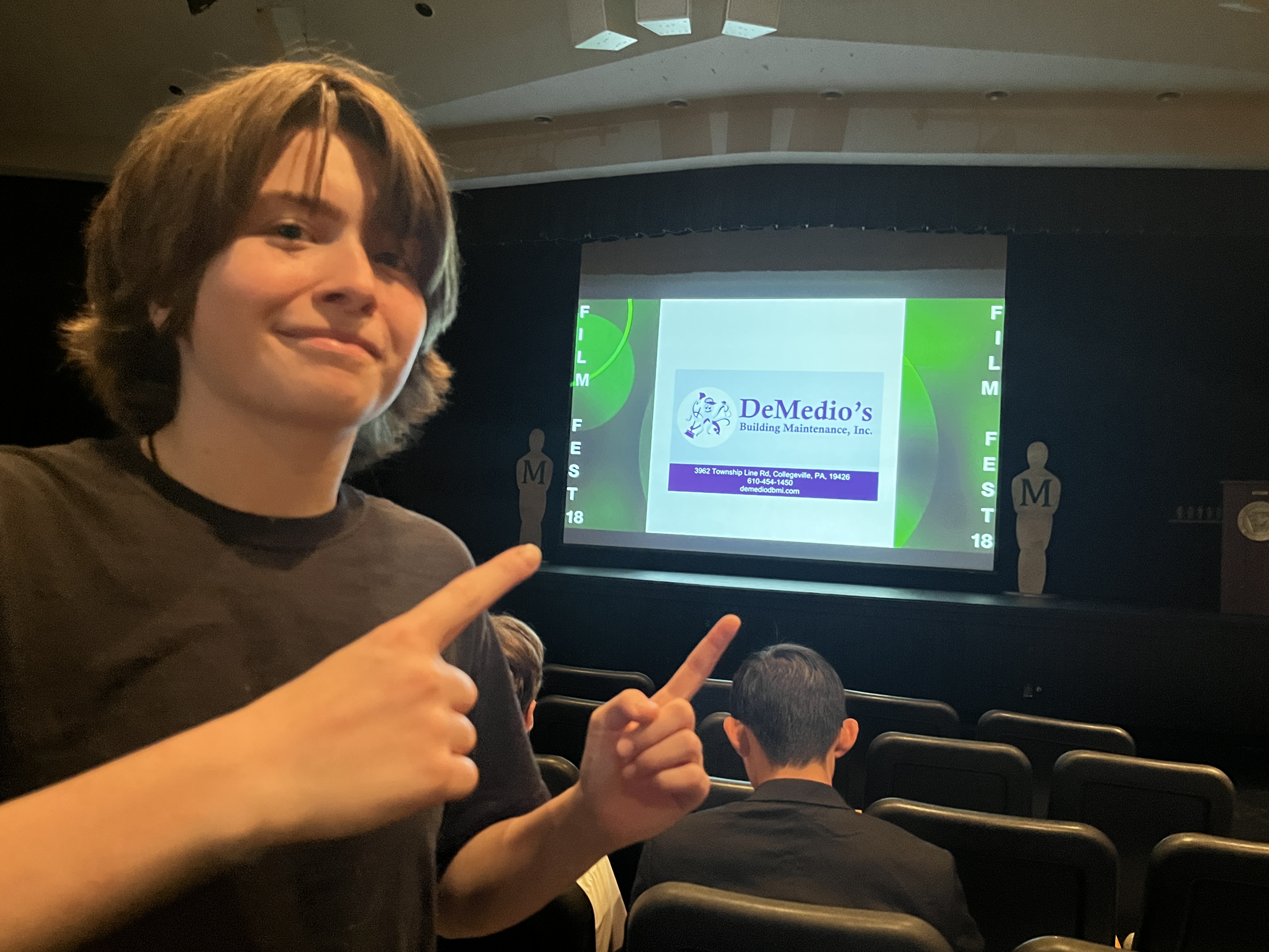 <p>A muscle located in the front of the lower leg that dorsiflexes the foot.</p>