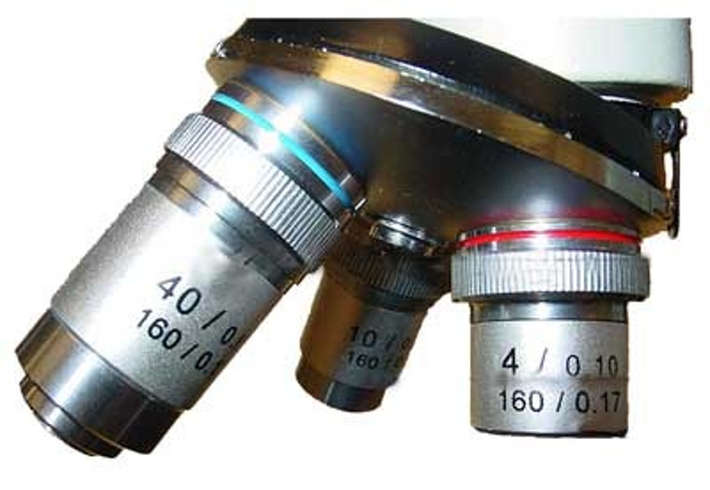 <p>magnification 4x. The shortest of the objective lenses, used to scan the whole slide.</p>