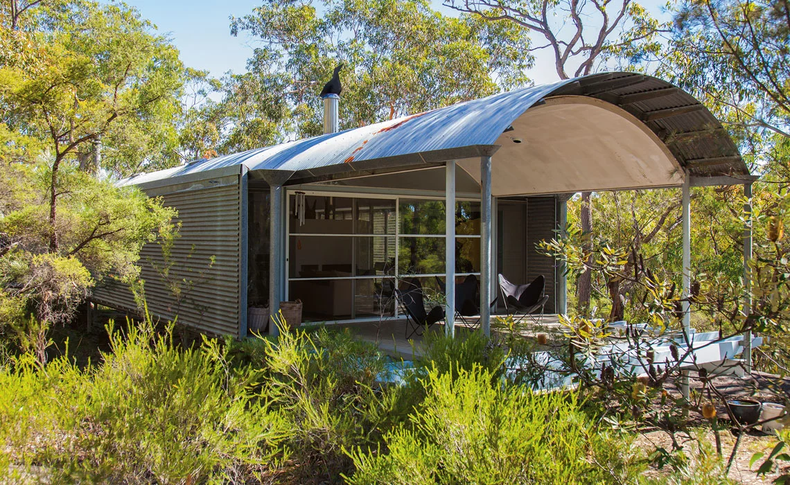 <ul><li><p><span>retreat in forest, made with simple materials</span></p></li><li><p><span>responds to climate</span></p><ul><li><p><span>wind and sun</span></p></li><li><p><span>curved roof to prevent settling leaves</span></p></li><li><p><span>on stilts for drainage</span></p></li></ul></li><li><p><span>influenced by aboriginal structure</span></p></li></ul><p></p>