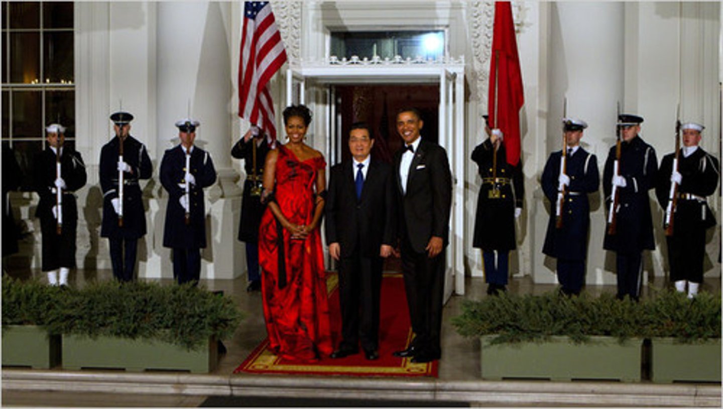 <p>Ceremonial head of the government (Ex. Placing reef on grave of unknown soldiers).</p>