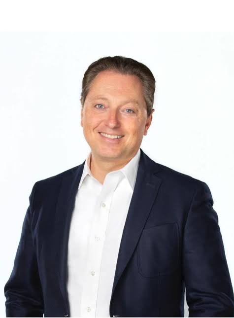 <p>Hon. Stephen Crawford</p>