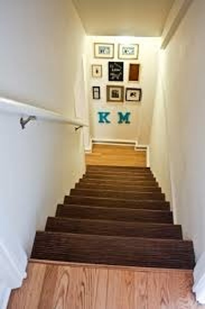 <p>? (underneath, downstairs; acting dishonestly)</p>