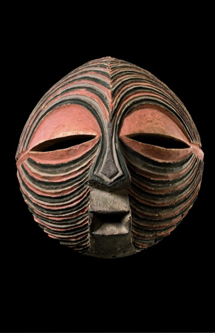 <p>Kifwebe or Bifwebe Mask </p>