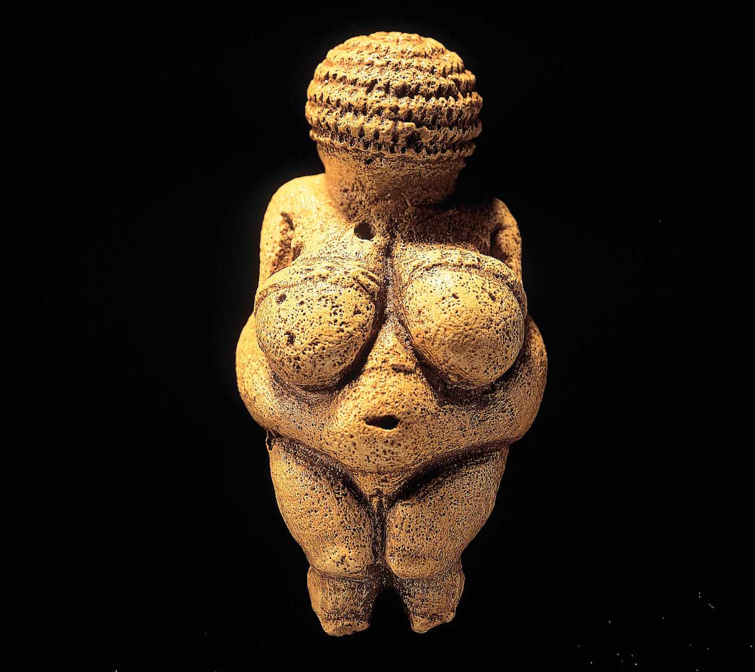 <ul><li><p>~24,000 BCE</p></li><li><p>Austria</p></li><li><p>carved from limestone and painted with red ocher</p></li><li><p>exaggerated form and female attributes</p></li><li><p>could be expressing health and fertility</p></li><li><p>female statues (most human figurines from the Upper Paleolithic are female) may have been a signature object that signaled whether a group was friendly (for mating)</p></li></ul><p></p>