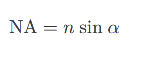 <p><span><span>a number or measure that expresses the ability of a lens to resolve fine detail in an object being observed. Derived by mathematical formula </span></span>NA=𝑛sinα,</p><p>where <span><span>𝑛</span></span> is the refractive index of the medium between the lens and the specimen and <span><span>𝛼=𝜃/2</span></span></p>