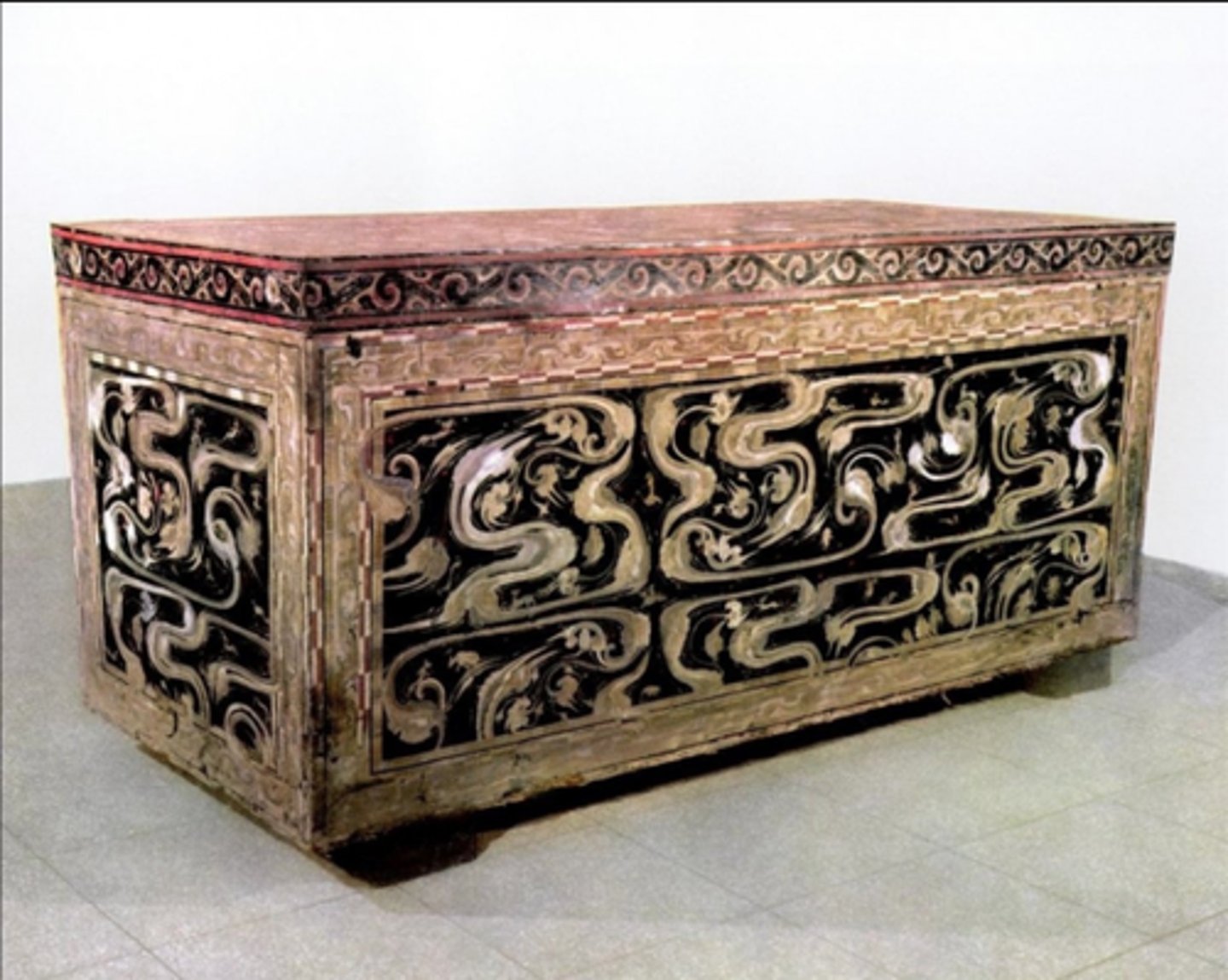 <p>Date: c. 2nd century BCECreator: Han dynasty artisansLocation: MawangduiMedium: Nested lacquered coffins, silk, woodKey Facts: Exceptionally preserved body; luxurious grave goods; insight into Han beliefs on afterlife</p>
