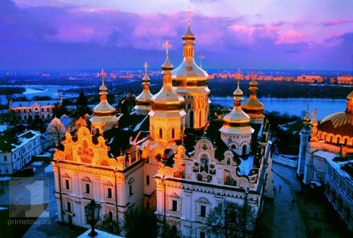 <p>Успенський собор Києво-Печерської лаври</p>