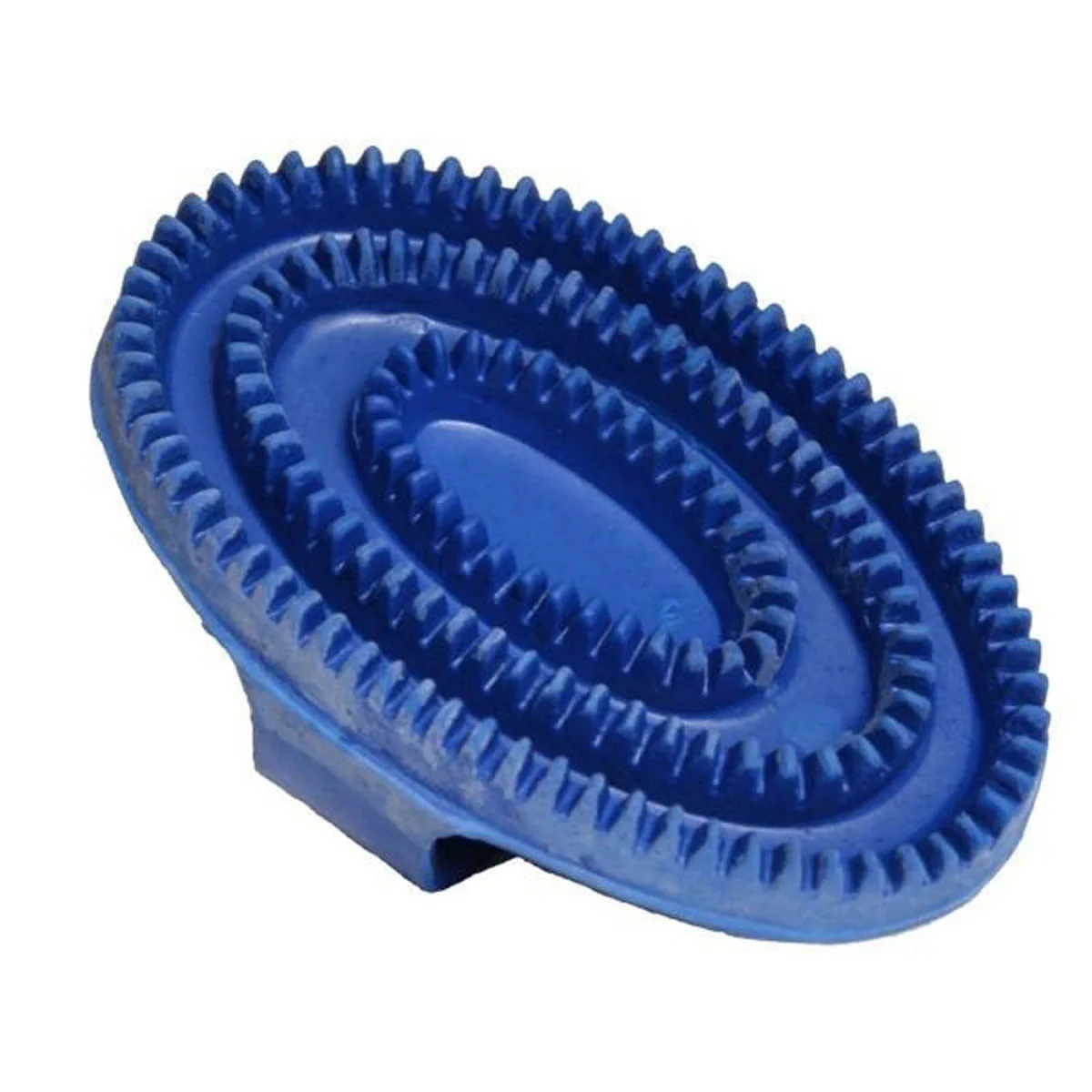 <p>A grooming tool used to loosen dirt, mud, and loose hair from a horse's coat. It has a rubber or plastic surface with short, flexible teeth. It should be used in a circular motion. </p>