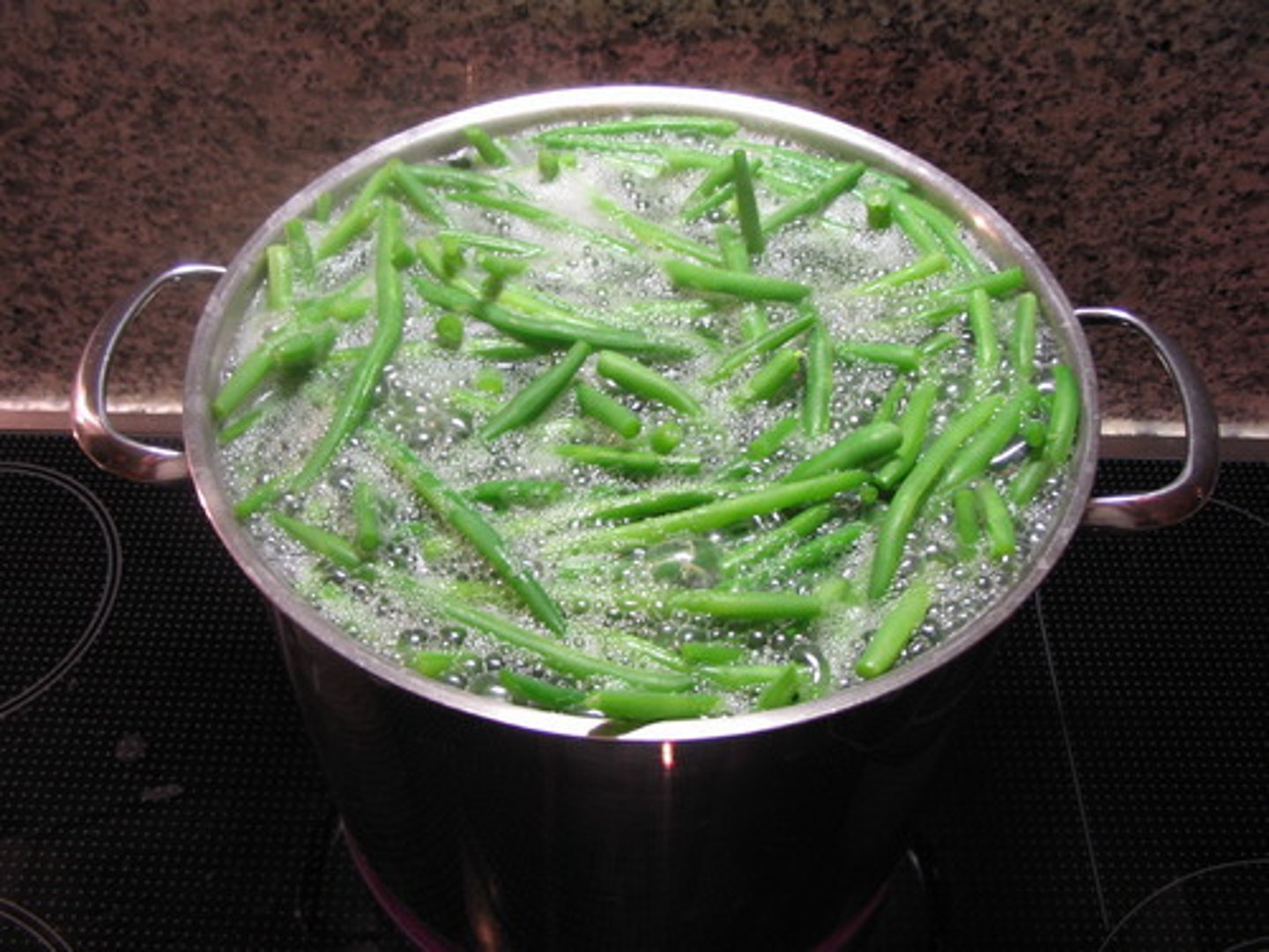 <p>preparation to used on the bones for stock to rid them of some impurities that can cause cloudiness.</p>
