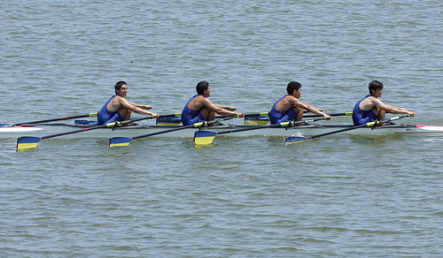 <p>rowing (sport)</p>