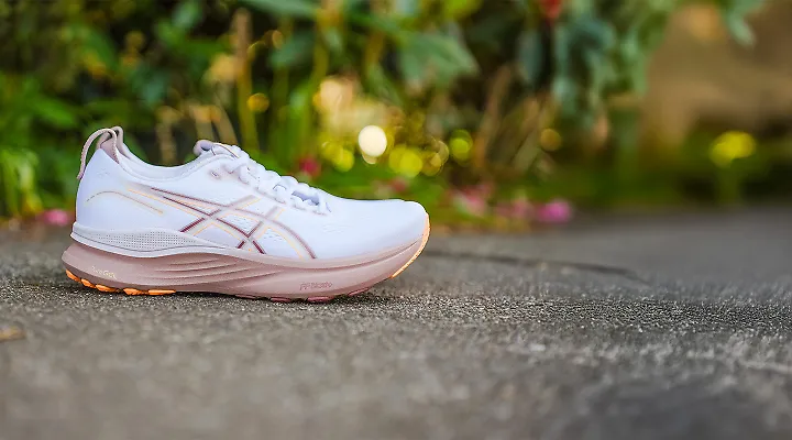 <p>Kayano 32</p>
