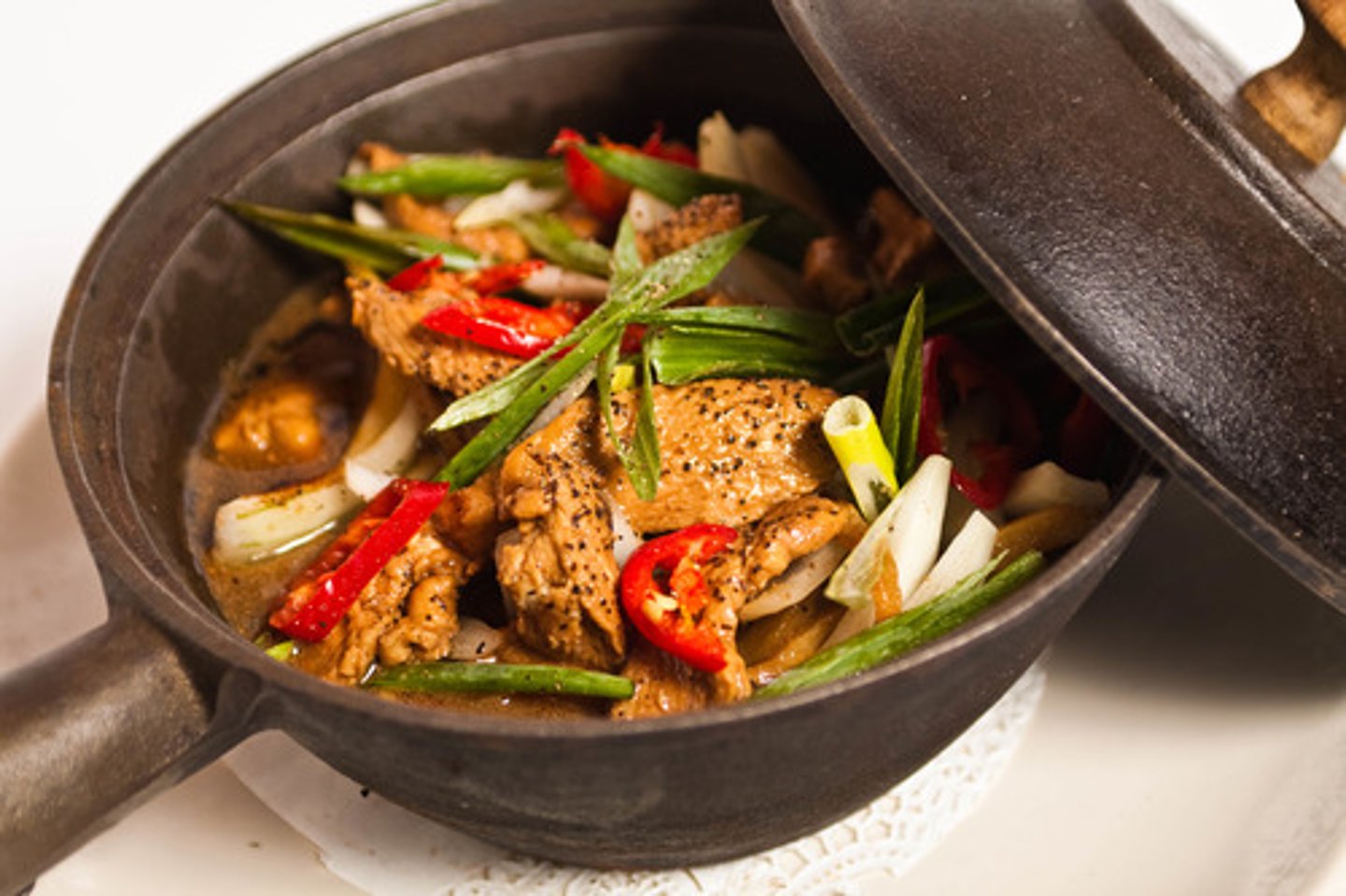 <p>(n) đặc sản, chuyên ngành, chuyên môn</p>