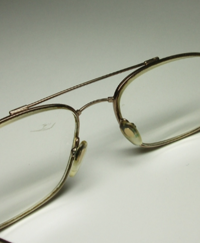 <p>mainly for fashion but adds additional reinforcement- (pilot frames)</p>