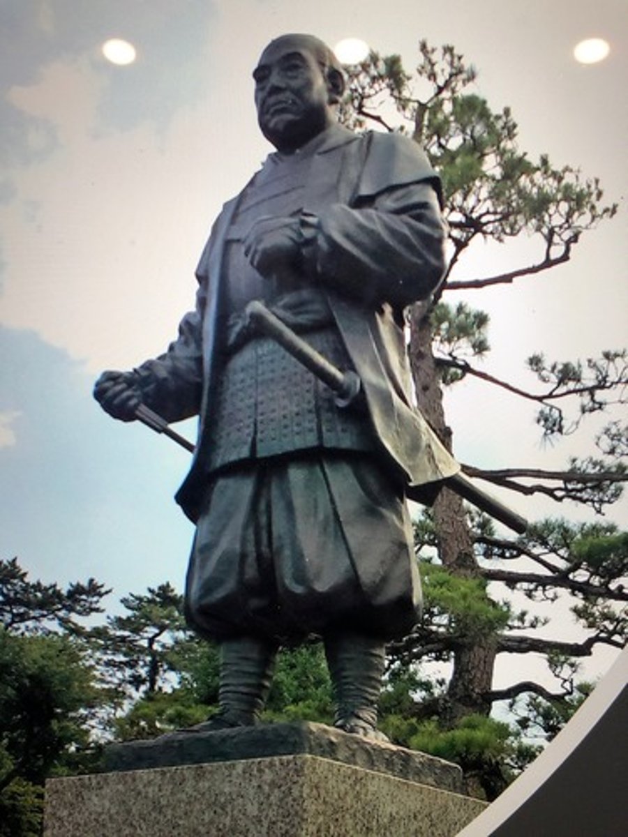 <p>--In 1600, Japan was ruled by an emperor</p><p>-There was also a Shogun, who was the highest ranking military general</p><p>--In 1603, Tokugawa ___________________ was the Shogun; he staged a rebellion and took power away from the Emperor</p><p>-He started the Tokugawa Shogunate, which would last for 250 years</p><p>-He left the emperor in place however, as a puppet or figurehead. Throughout this entire time, the Shoguns had all the real power</p><p>-He was born the son of a minor daimyo [lord] and rose to power through his legendary skill as a warrior and shrewd [smart] moves as a military leader. Was known as an intimidating and fearless warrior and brilliant samurai general</p><p>-won a major battle, the Battle of Sekigahara, to establish his power and to unify Japan. Made Edo [Tokyo] the seat of his power</p>