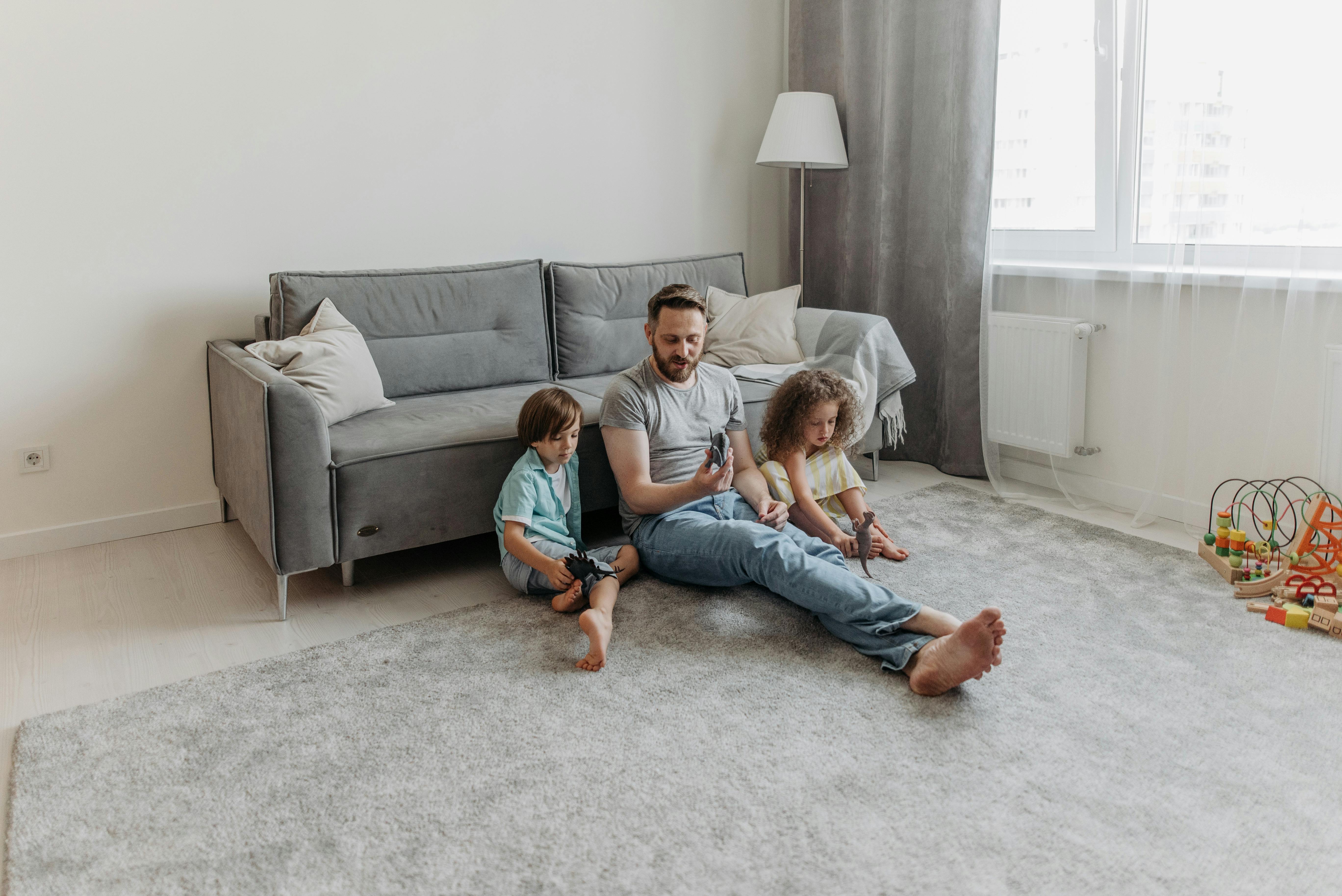 <p><strong>Member </strong><em>(noun)</em></p>