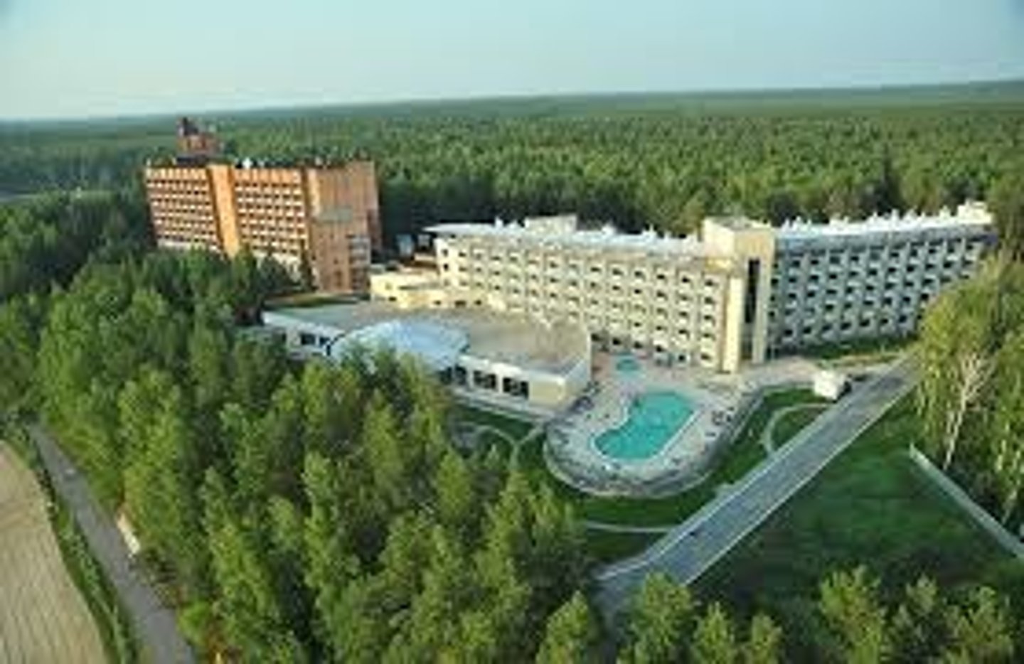 <p>health resort, sanatorium</p>