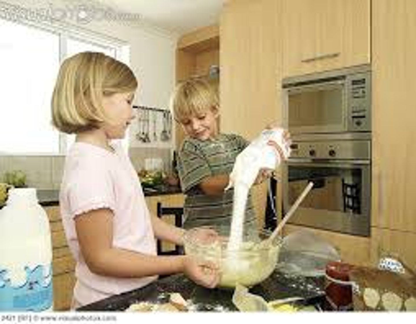 <p>I can make a cake.</p>