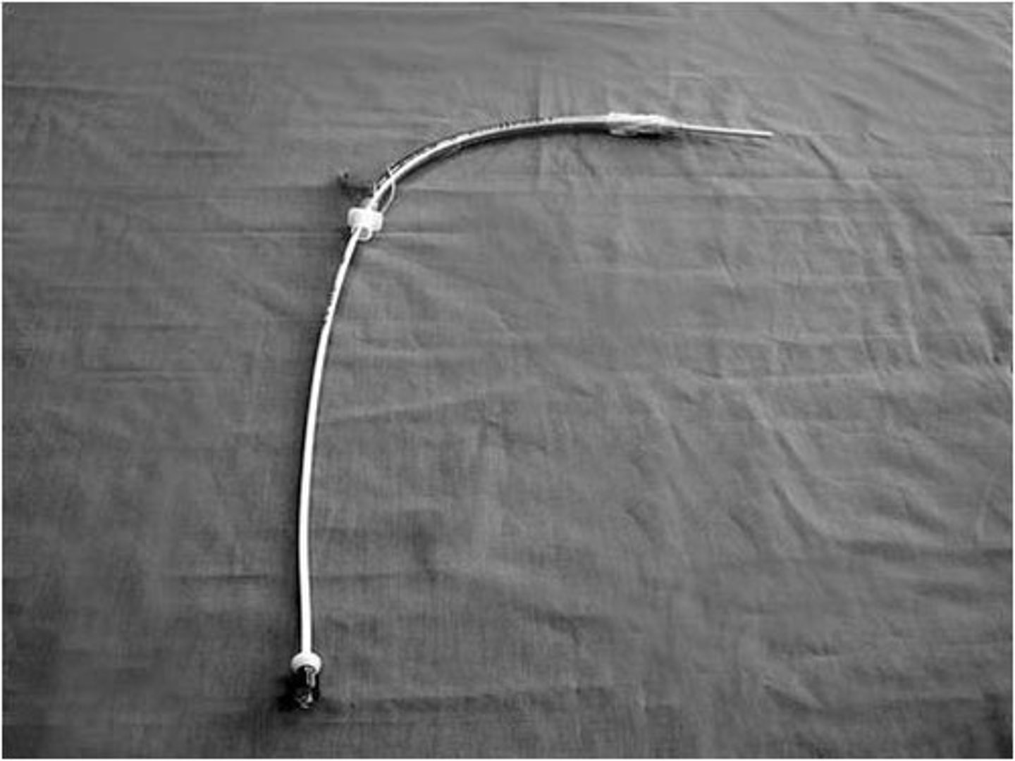 <p>tube inserted throuth mouth or nose into trachea to maintain an unobstructed passageway especially to deliver oxygen or anesthesia to the lungs ( breathing tube)</p>